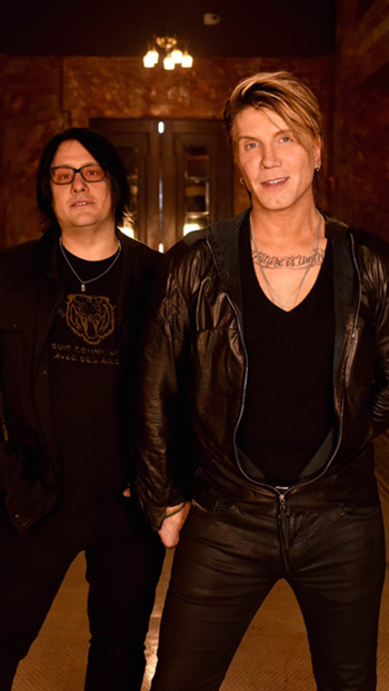 Robby Takac and John Rzeznik (Photo by Bob Mussel)