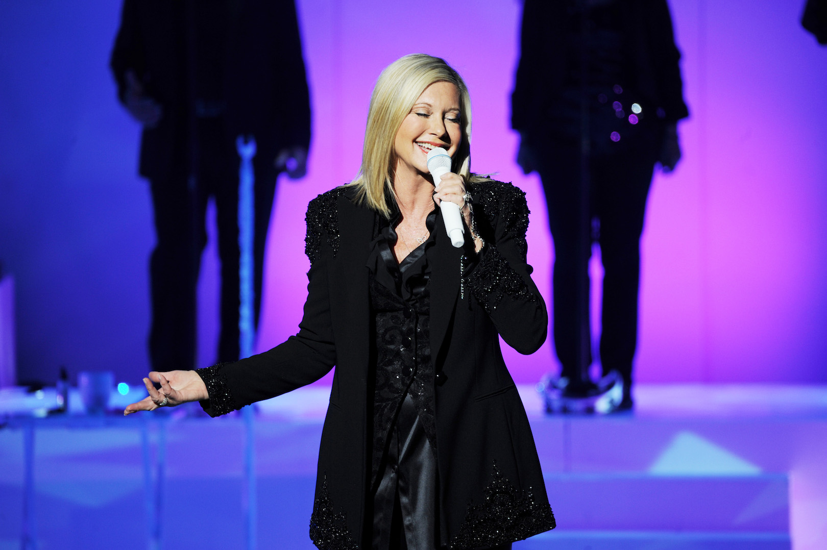 Olivia Newton-John on stage at the Flamingo Las Vegas. (Photo by Denise Truscello)