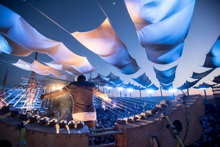 William Close & The Earth Harp Collective