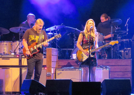 Tedeschi Trucks Band performs at Artpark.