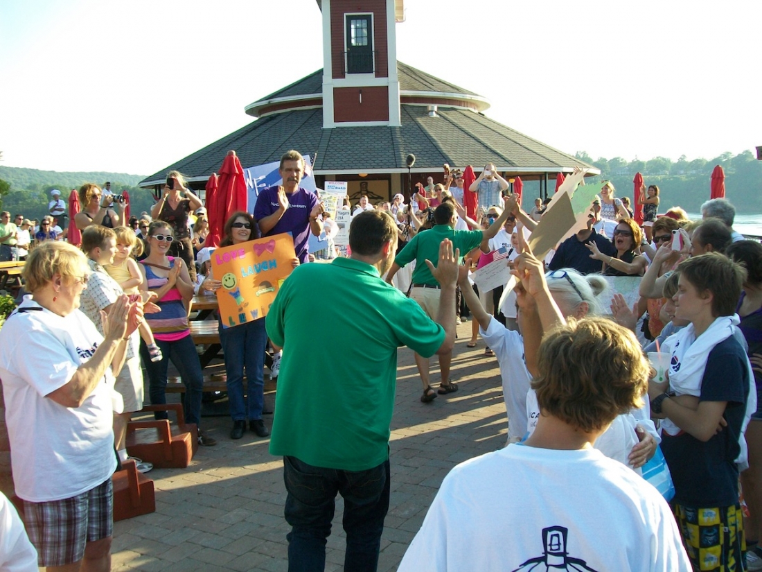"Best for Food": "Road Bros." visit Lewiston