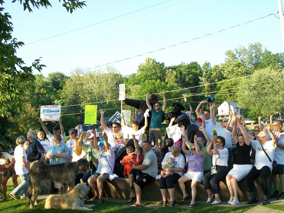 "Best for Food": "Road Bros." visit Lewiston